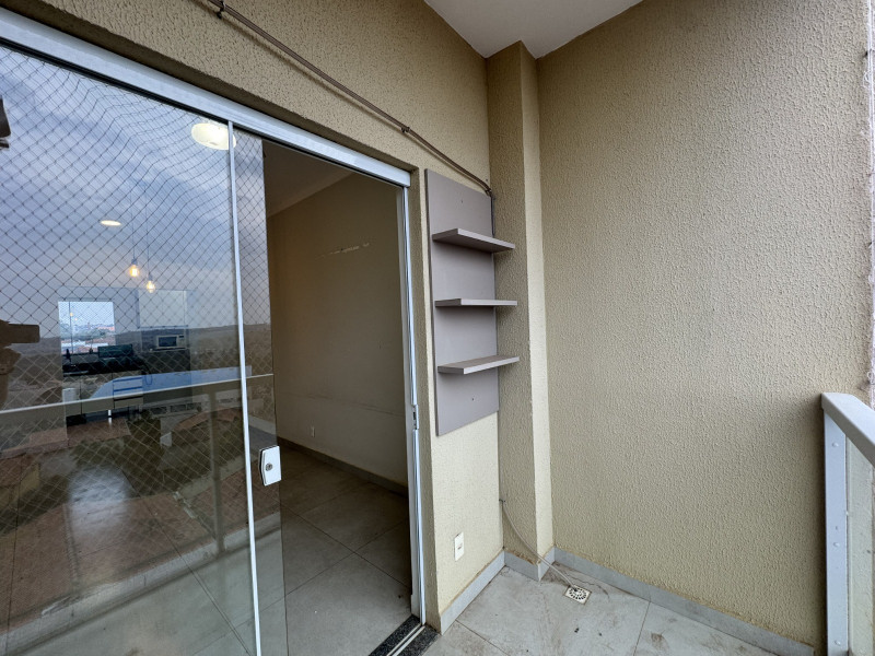 APARTAMENTO COM 2 DORMITORIOS