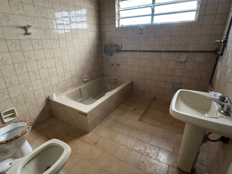 CASA COM 2 DORMITORIOS