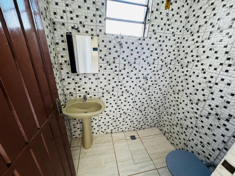 LOCAÇÃO SALÃO COMERCIAL 