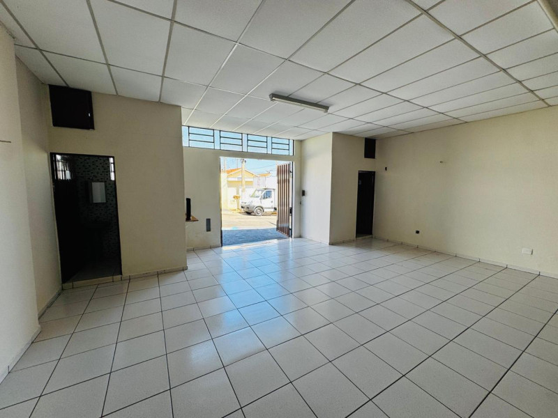 LOCAÇÃO SALÃO COMERCIAL 