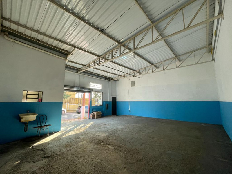 SALA COMERCIAL COM BANHEIRO
