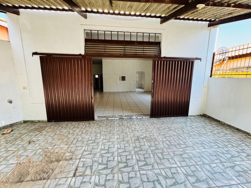 PONTO COMERCIAL SAO ROQUE